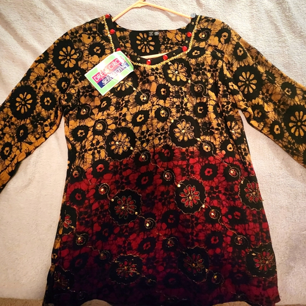 Embroidered Indian tunic. New with tags. Size M.